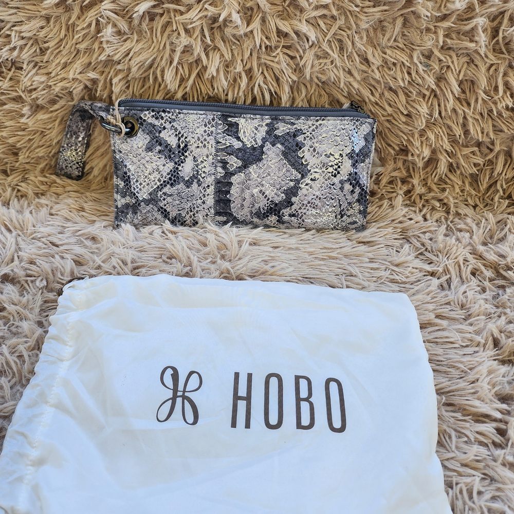 HOBO Vida Enchanted Gray Silver Wristlet